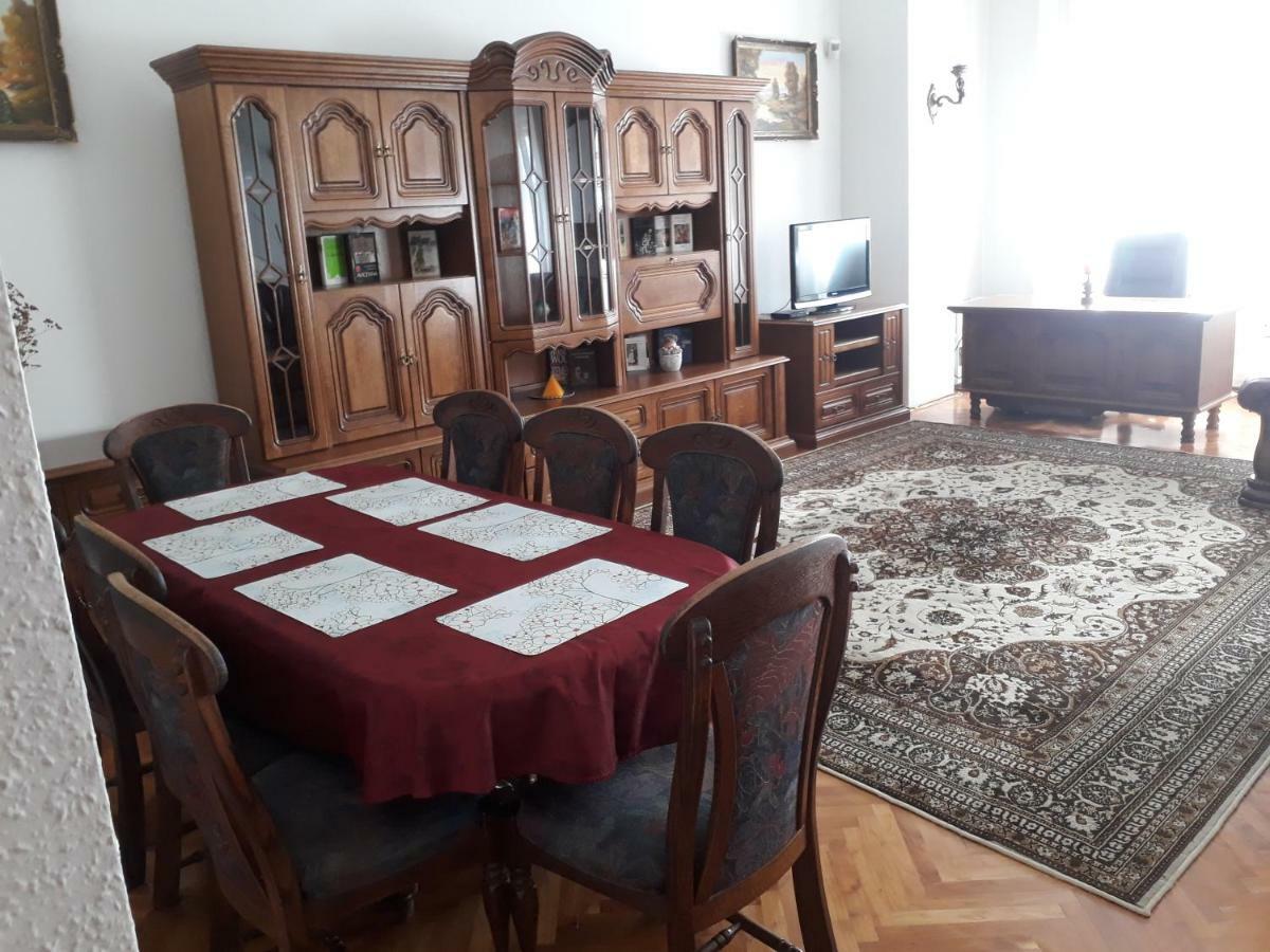 Piac Utcai Apartman 2 Debrecen Dış mekan fotoğraf