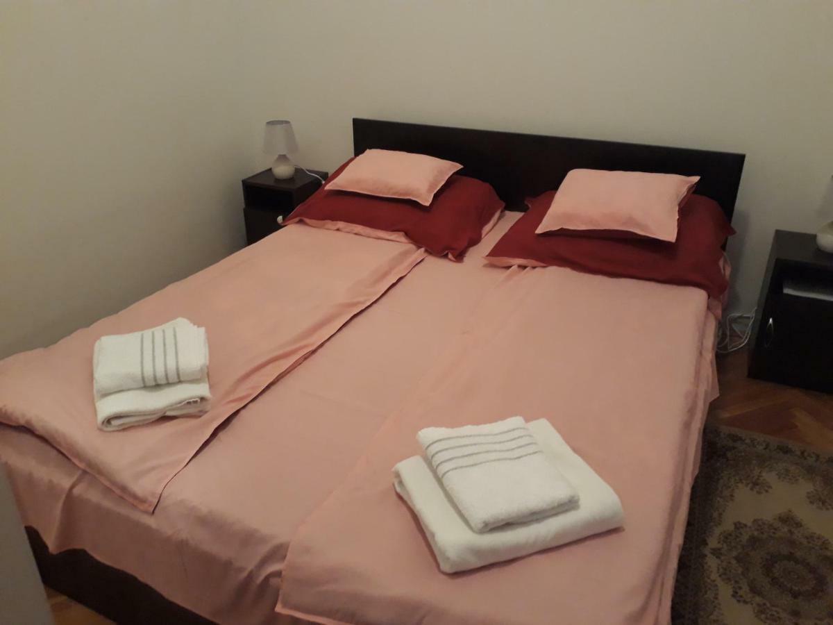 Piac Utcai Apartman 2 Debrecen Dış mekan fotoğraf
