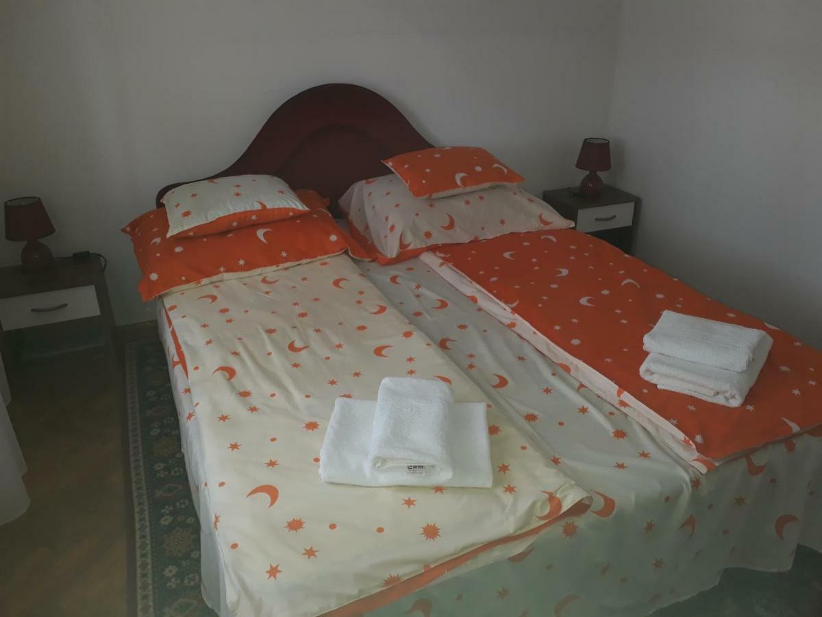 Piac Utcai Apartman 2 Debrecen Dış mekan fotoğraf
